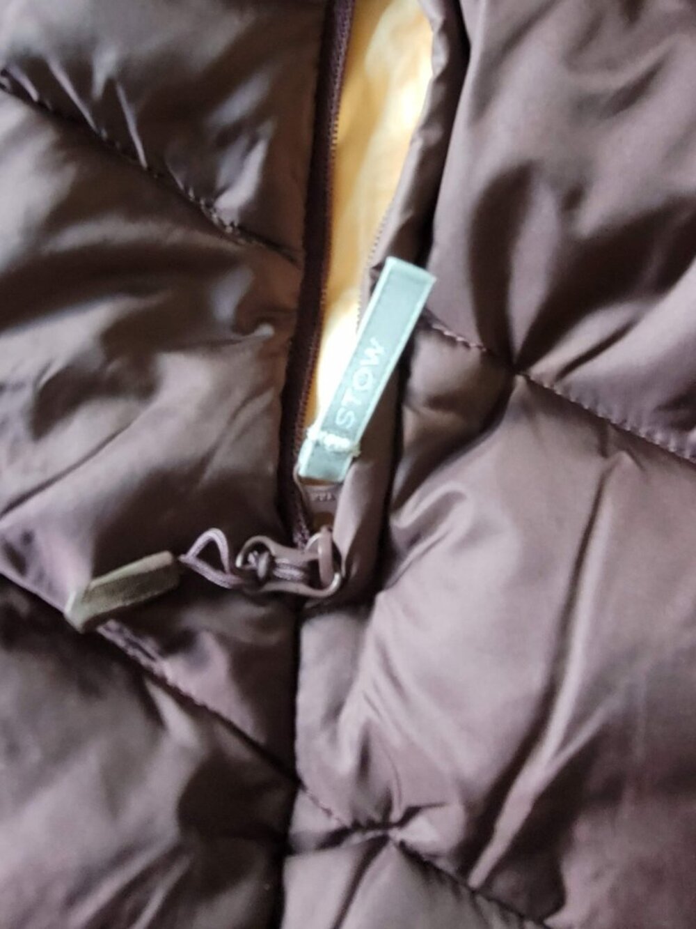 Mountain Hardwear Ratio Down Vest Q.Shield 650 Fill Purple Plum/Marionberry XS - Picture 7 of 8
